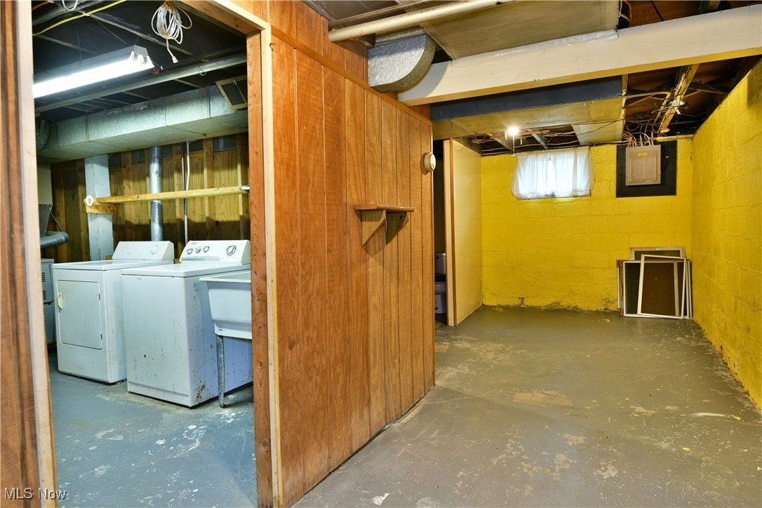 William M Reed - Residential