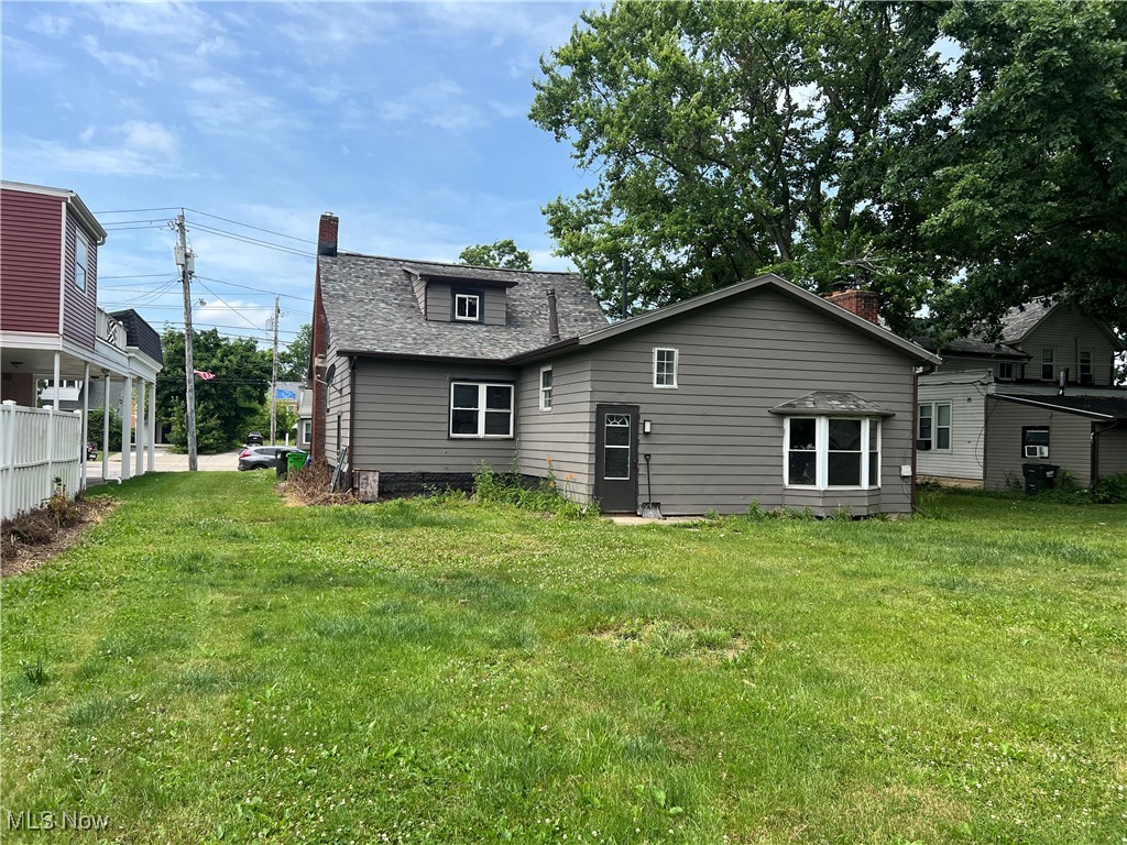214 Front Street