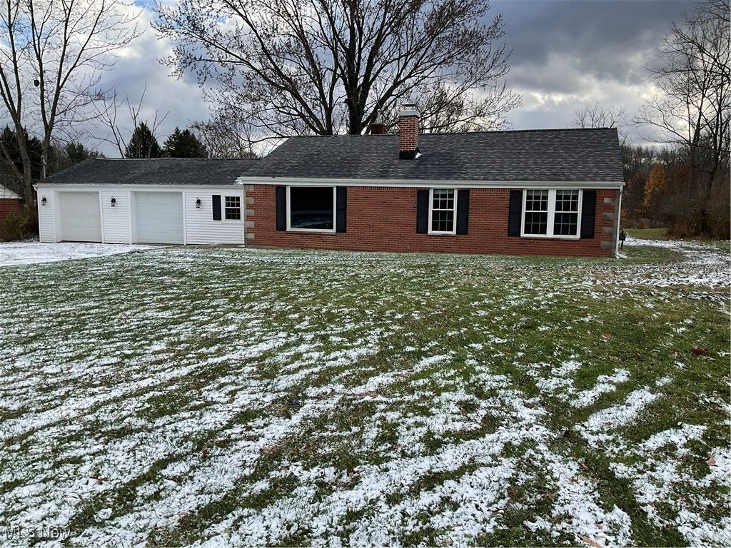 Photo of 1275 E Western Reserve Road, Poland, OH 44514 (MLS # 5174405)
