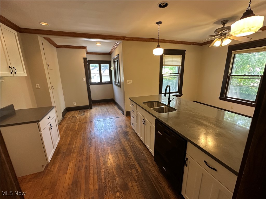 Cleveland Heights, Ohio 44106, United States, 5 Bedrooms Bedrooms, ,2 BathroomsBathrooms,Residential,Active,134180