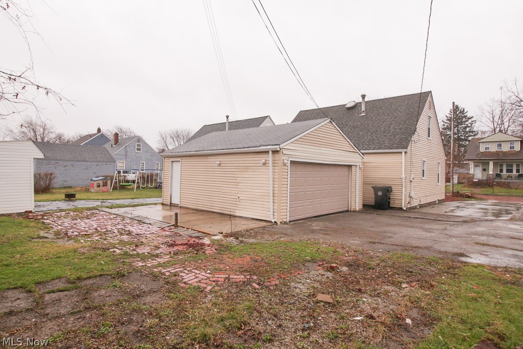 Domal - Residential Lease