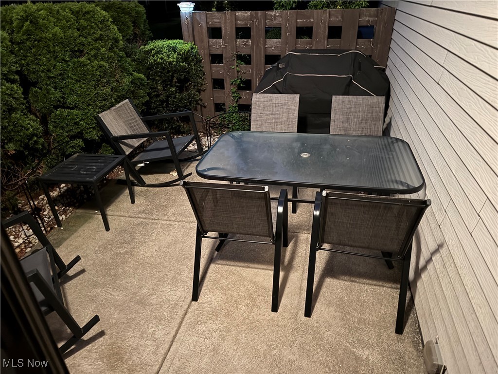 32683 Jefferson Drive, Solon, Ohio image 14