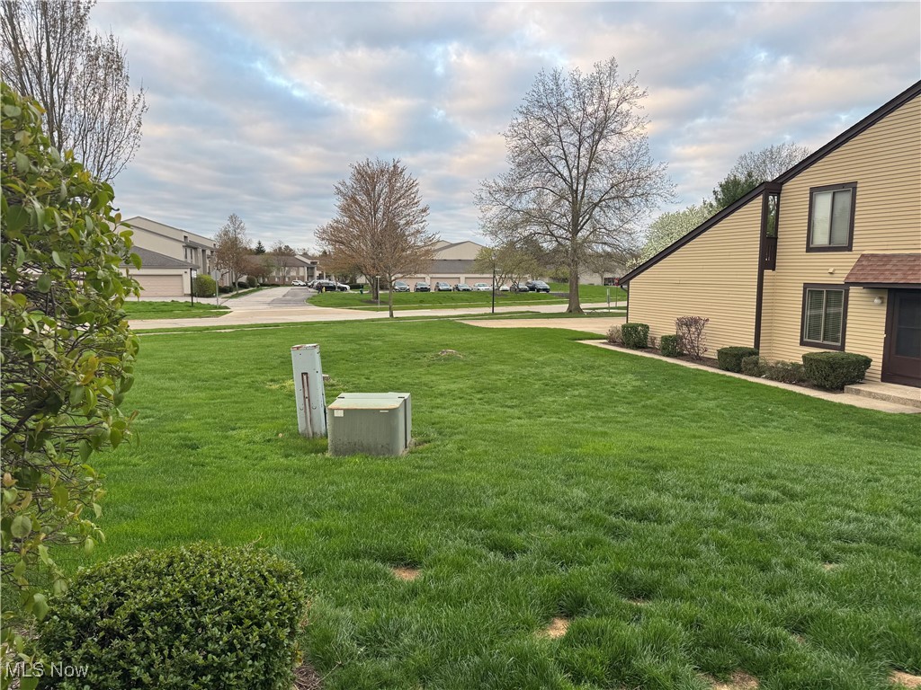32683 Jefferson Drive, Solon, Ohio image 12