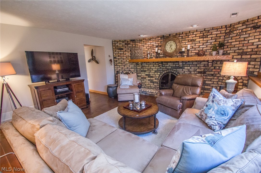 Brendan Woods - Residential