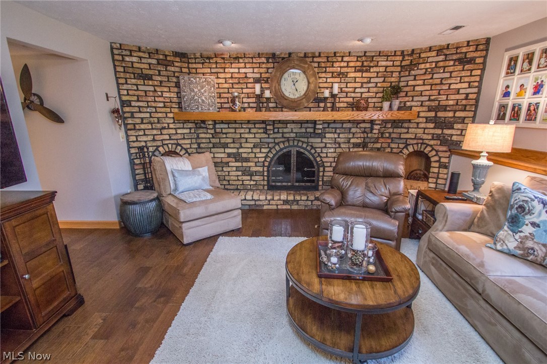 Brendan Woods - Residential