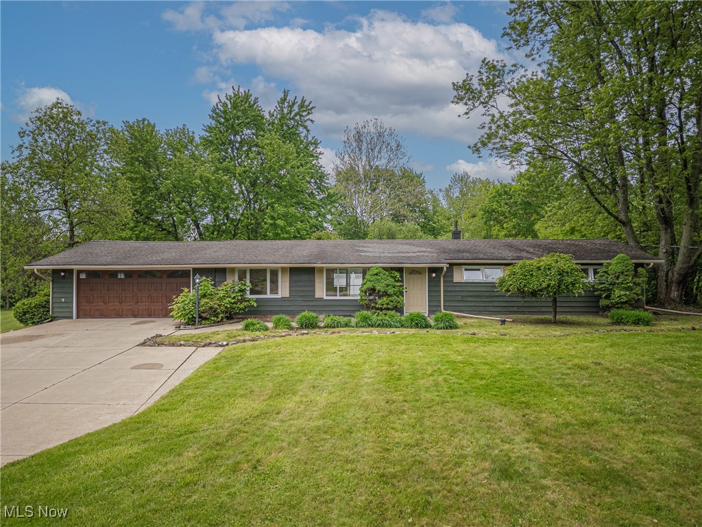 8620 Beacon Hill Drive, Chagrin Falls, Ohio image 36