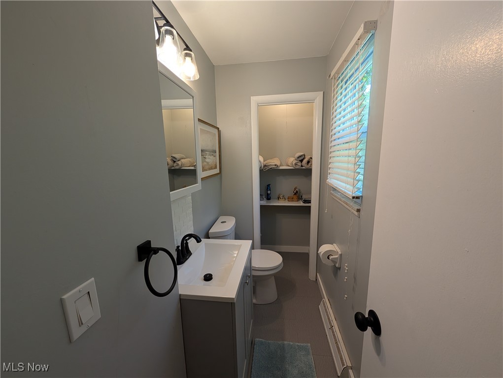 Parkway Estate #2 - Residential Lease