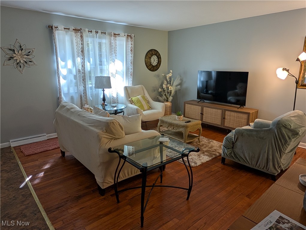 Parkway Estate #2 - Residential Lease