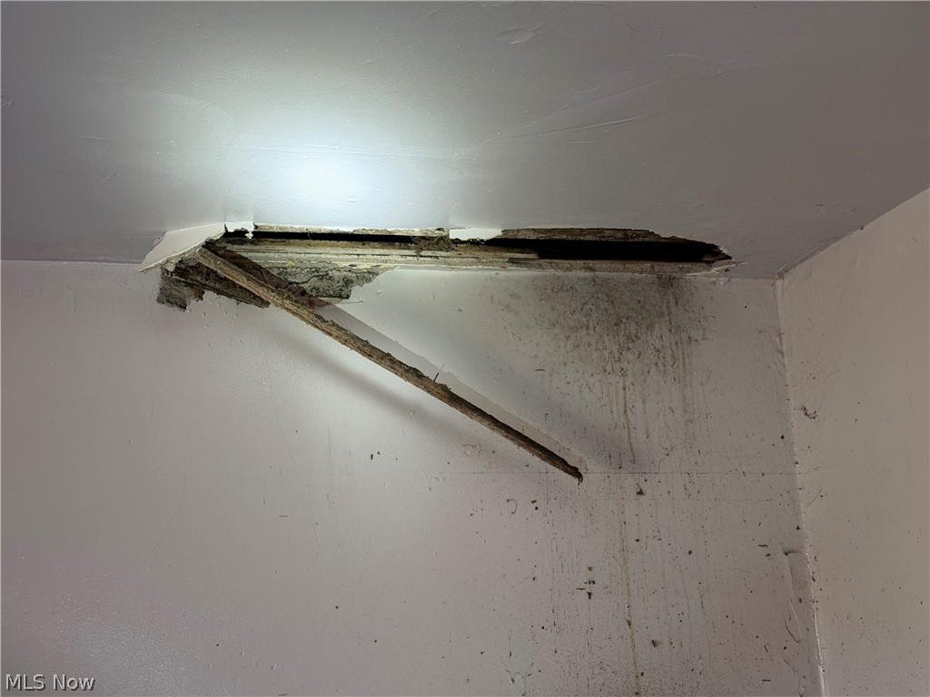 Schatzinger & Hawrtwicks - Residential Income