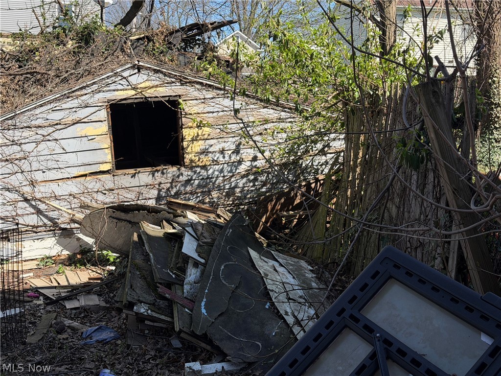 Schatzinger & Hawrtwicks - Residential Income