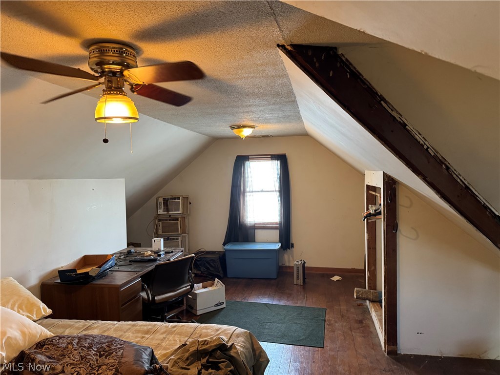 Howard Homes Sub - Residential