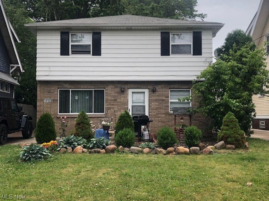 This Spacious 1500 Square Foot Duplex Has 4 Bedrooms and 1.5 Baths. Many Updates! Includes Stove, Refrigerator, Dishwasher. Back Unit. Comes With One Garage and One Outdoor Parking Space. No Pets, No Smoking, No Government Assisted Programs. $38 Background/Credit Check For Everyone Over the Age Of 18. $1,550 Security Deposit Required.