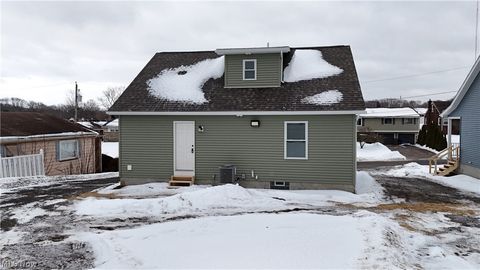 Tiny photo for 1210 Aberdeen Avenue, Youngstown, OH 44502 (MLS # 5190005)