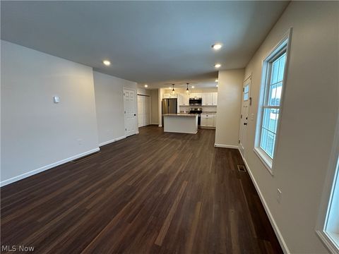 Tiny photo for 1210 Aberdeen Avenue, Youngstown, OH 44502 (MLS # 5190005)