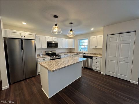 Tiny photo for 1210 Aberdeen Avenue, Youngstown, OH 44502 (MLS # 5190005)