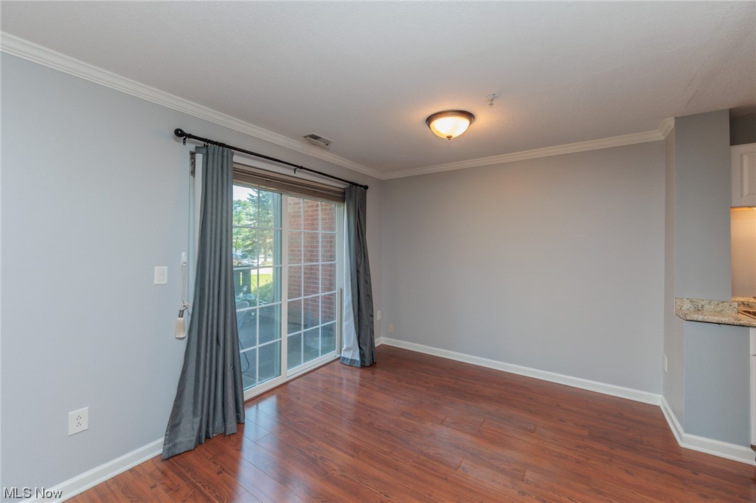 Fox Hollow At Woodhawk - Residential