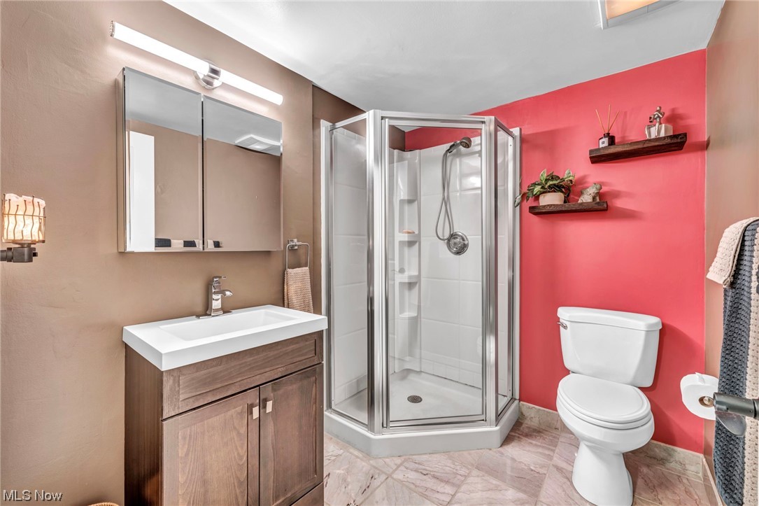 Meridian Condo - Residential