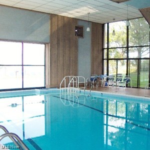 Meridian Condo - Residential