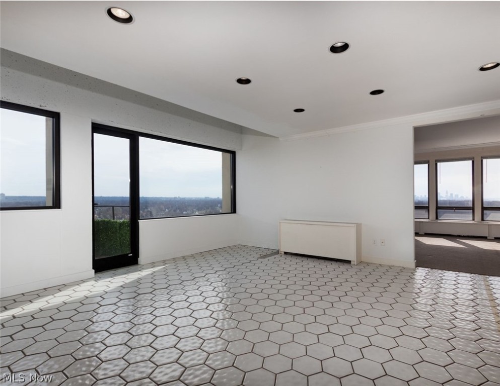 Bratenahl - Residential