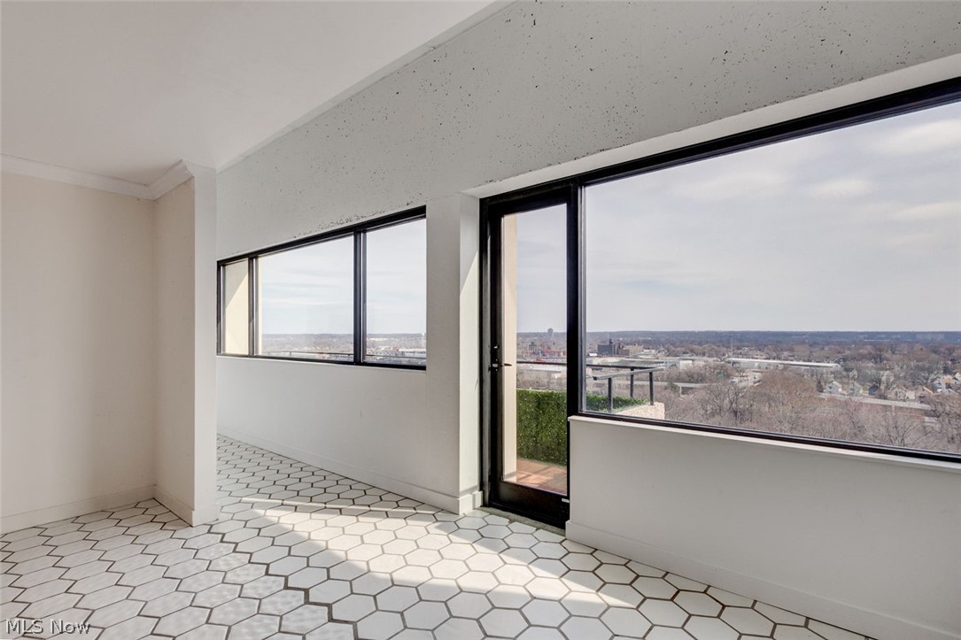 Bratenahl - Residential