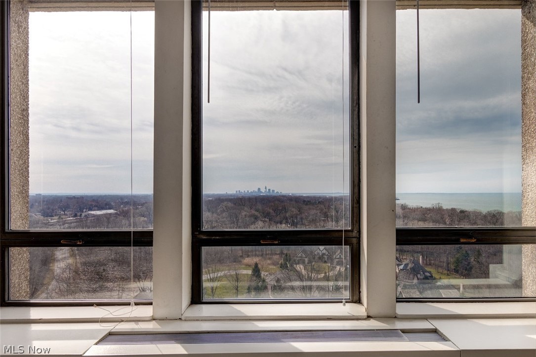 Bratenahl - Residential