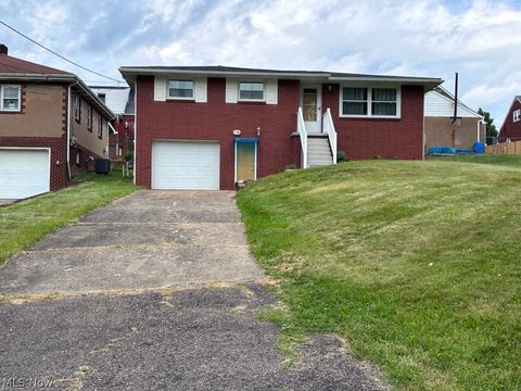 Homes For Sale - 213 St. Ann Way<br/> Hancock County, Weirton, WV 26062