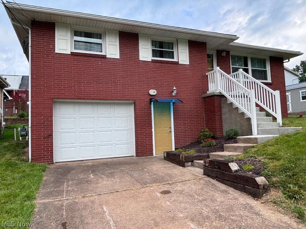 213 St. Ann Way