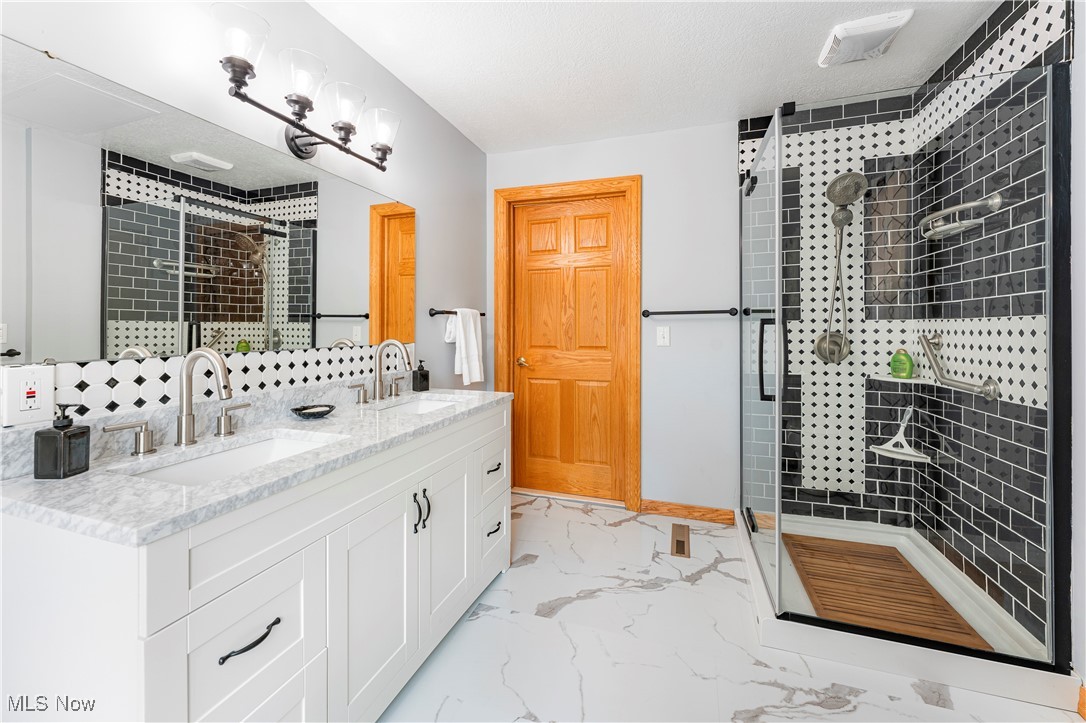 218 Bonnett Street, North Canton, Ohio image 18