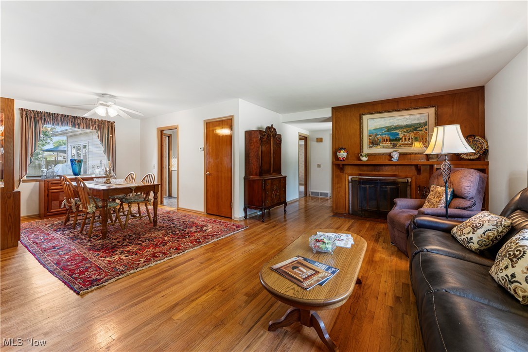 218 Bonnett Street, North Canton, Ohio image 5