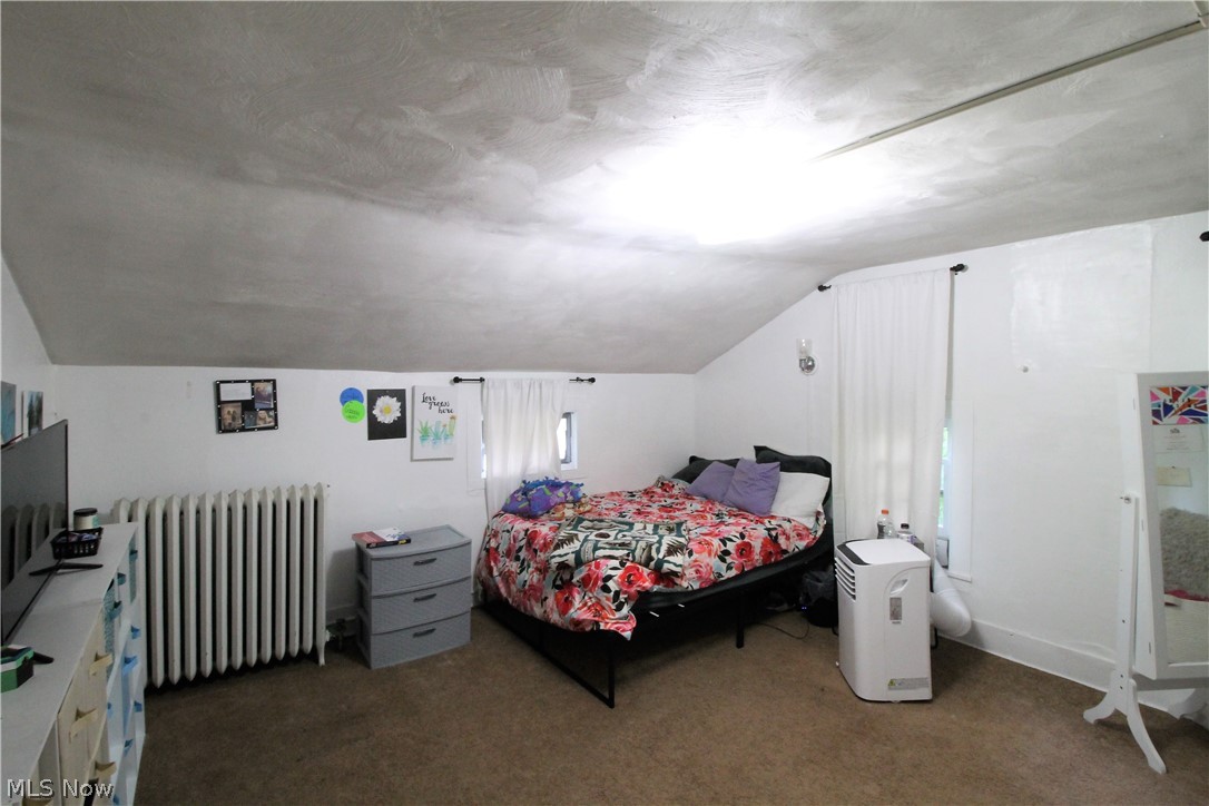 Poland Village - Residential Income