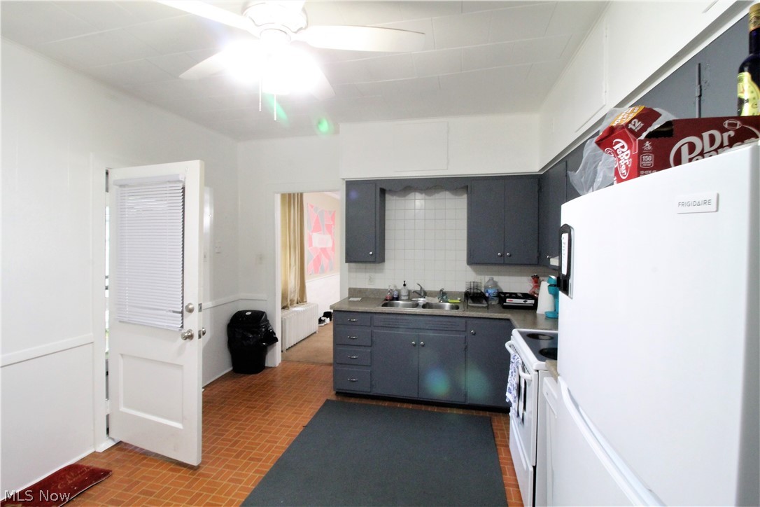 Poland Village - Residential Income