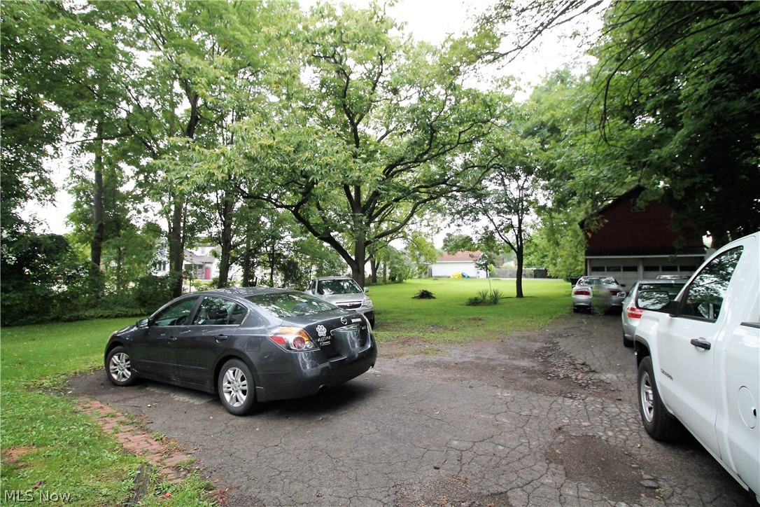 Poland Village - Residential Income