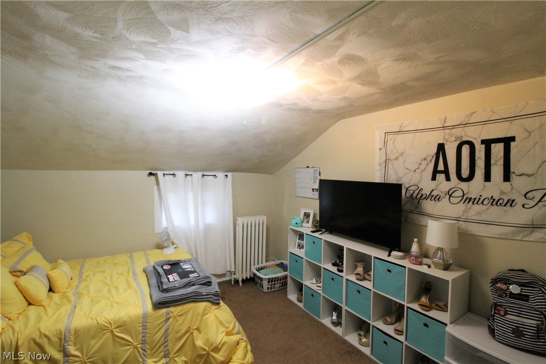 Poland Village - Residential Income