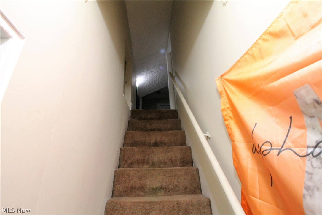 Poland Village - Residential Income