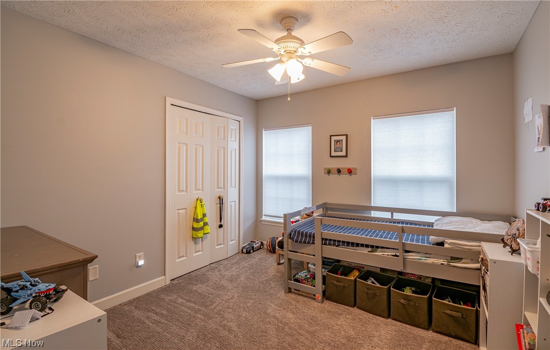 Lakeside Courts - Residential