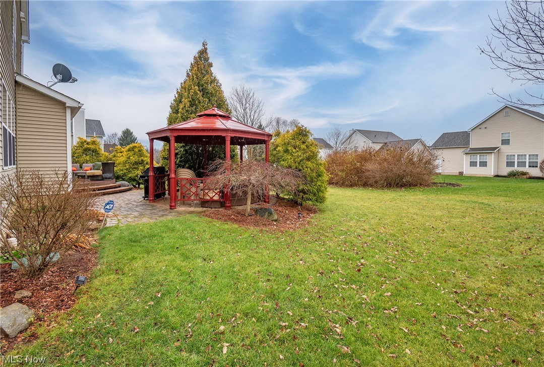 Lakeside Courts - Residential