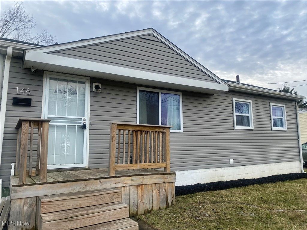 Photo of 146 Greeley ln Ln, Youngstown, OH 44405 (MLS # 5180356)