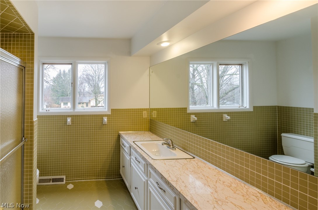 Tanglewood Lake - Residential