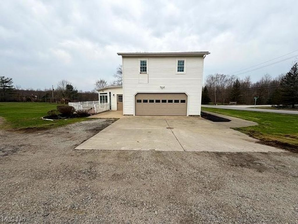Photo of 10831 Wilson Mills Road, Chardon, OH 44024 (MLS # 5184857)
