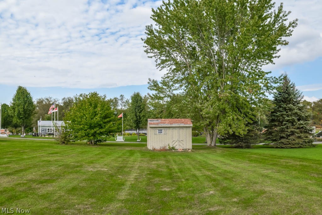 Deb San Nic Acres - Residential