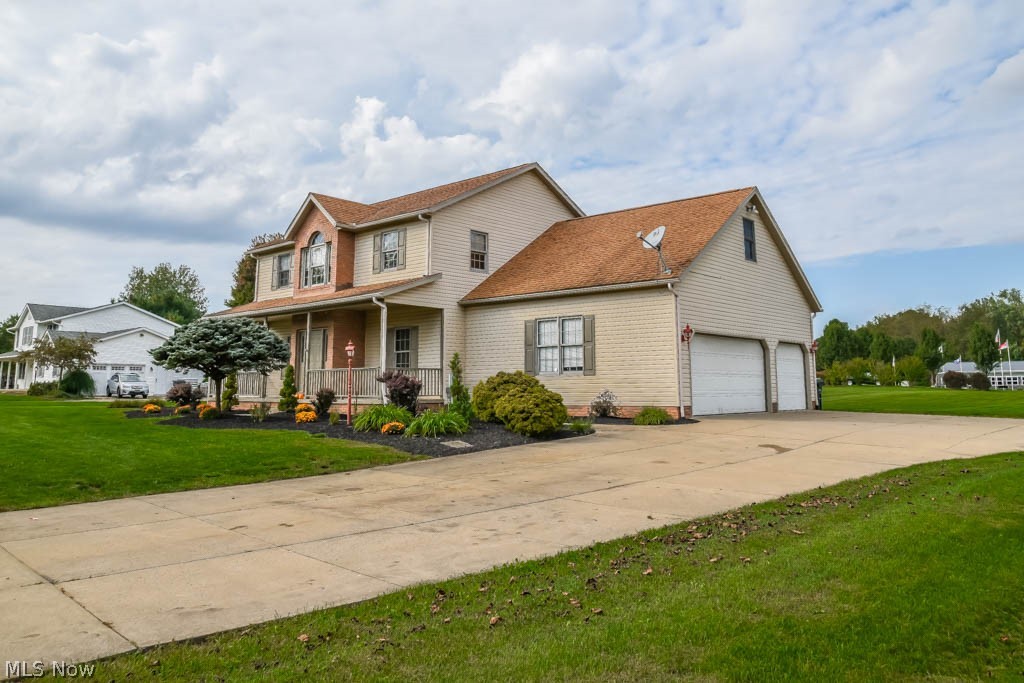 Deb San Nic Acres - Residential