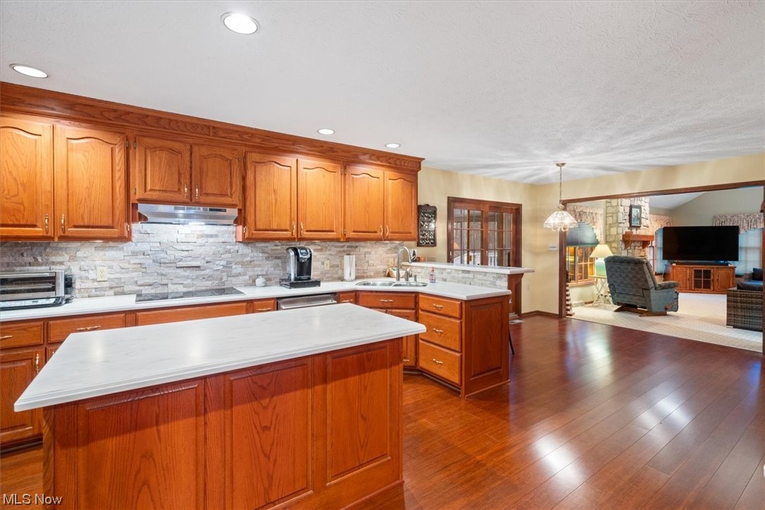 Barkwood Lake Estate Sub - Residential