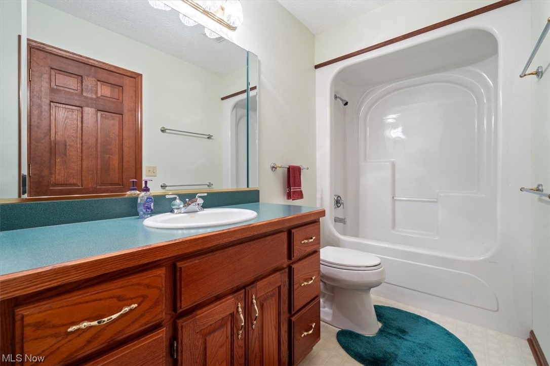 Barkwood Lake Estate Sub - Residential