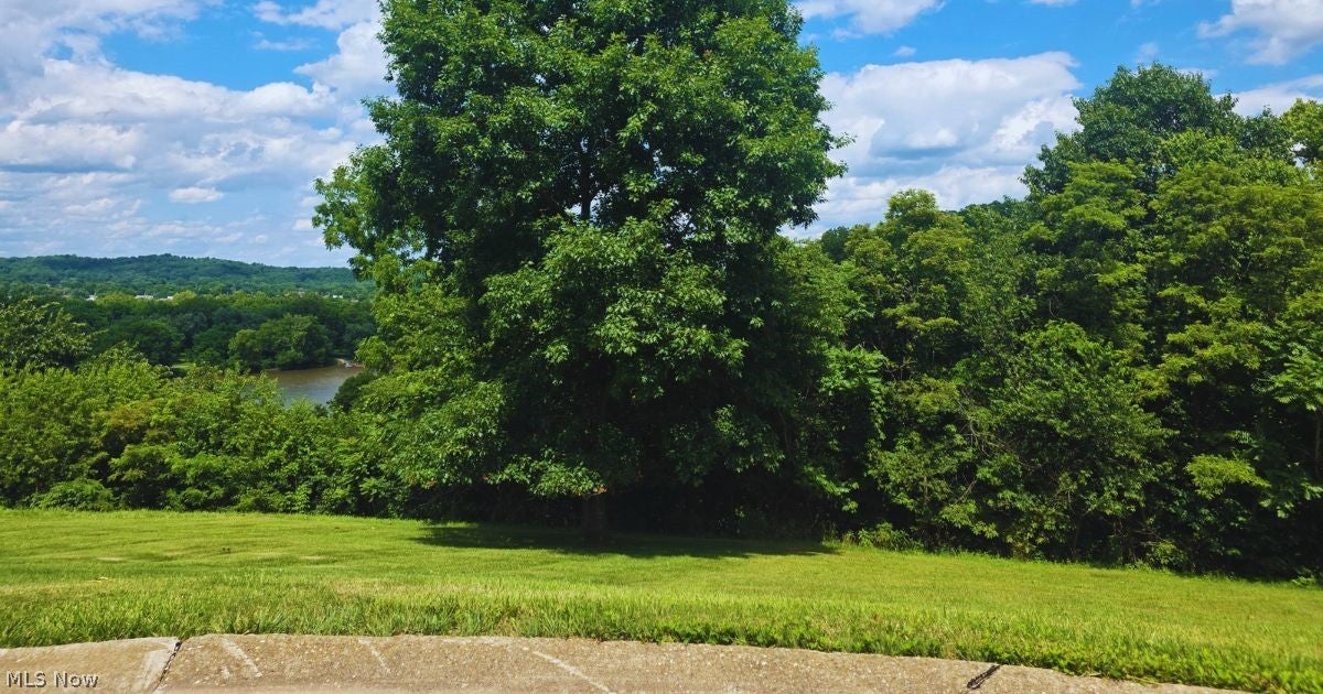 0 Pointe West Court