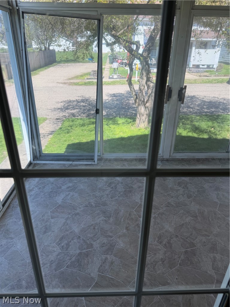 Village/Navarre - Residential