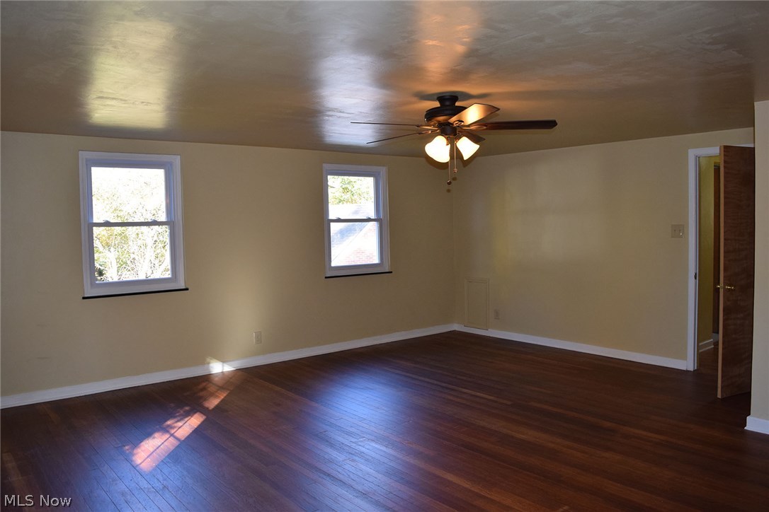 Old Mill Manor - Residential