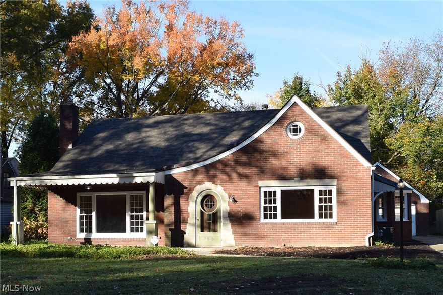 This 2561 SF 4 bedroom, 2 bath home has been revitalized by YNDC. Features include a large living room with fireplace, formal dining room, spacious kitchen with breakfast nook and 2nd floor laundry. Updates include a new roof, gutters, windows, refinished hardwood floors, tile, carpet, furnace, hot water tank, central air, kitchen cabinets, granite counter tops, garage door, light fixtures, fresh paint throughout, insulation and more.