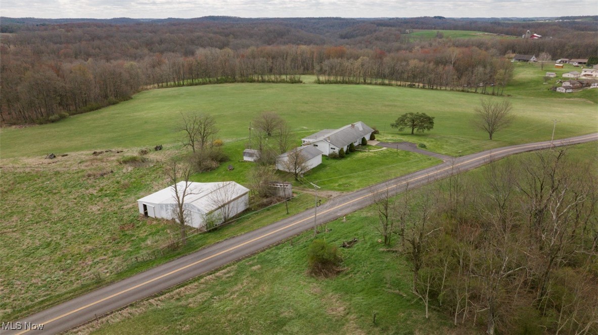 136 Canyon Road, Carrollton, Ohio image 2