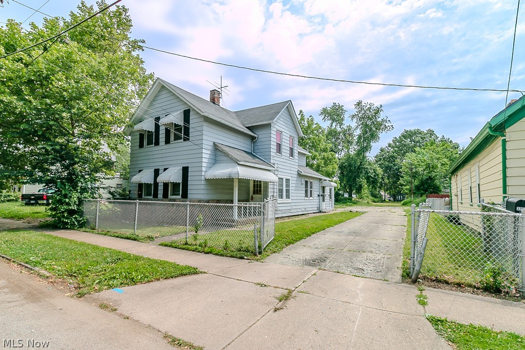 3295 W 46th Street