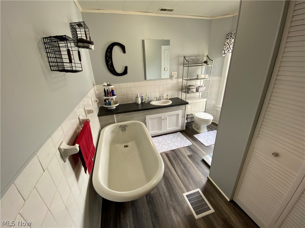 New Philadelphia - Residential